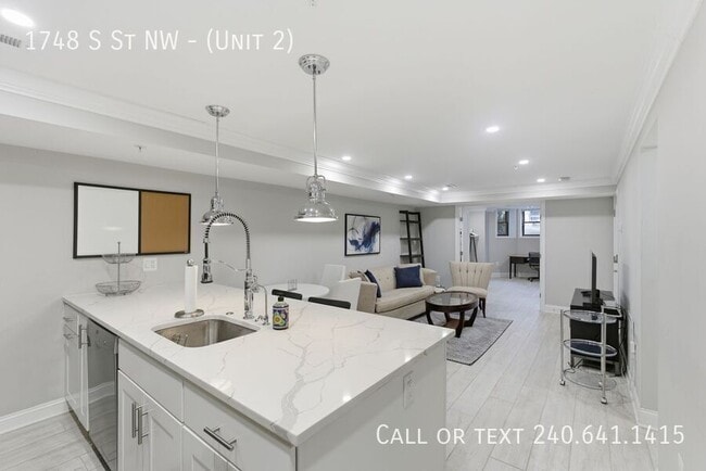 Building Photo - 1748 S St NW