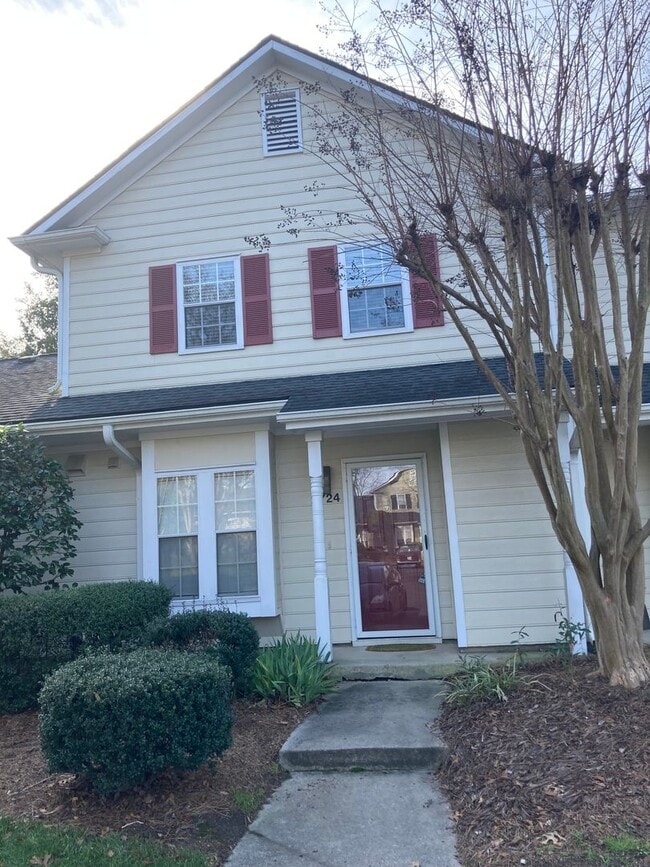 Building Photo - South Charlotte Townhome for Immediate Move in! *50% off the first month with a 12 month lease*