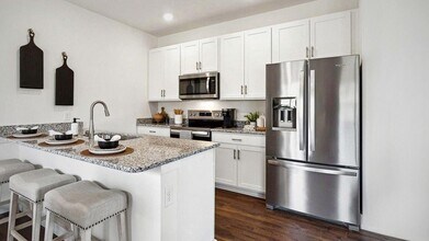 Building Photo - 2543 Legg Ln