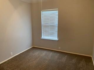 Building Photo - 4000 Double Oak Dr