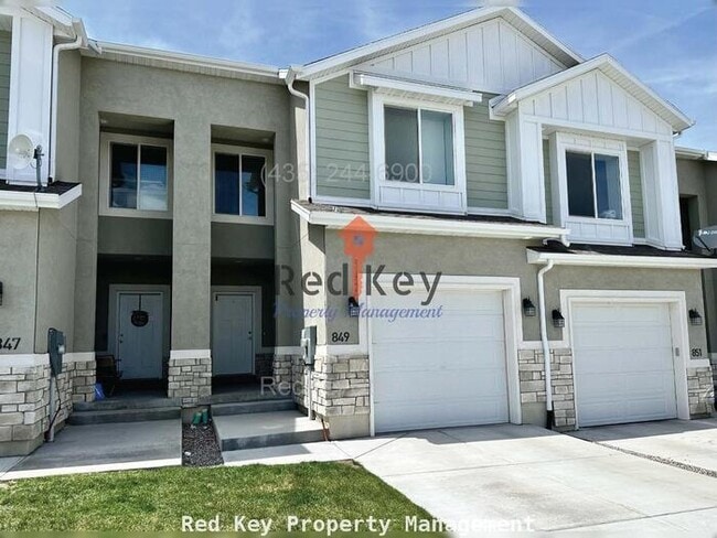 Primary Photo - Glen Eagles Ct. Townhouse