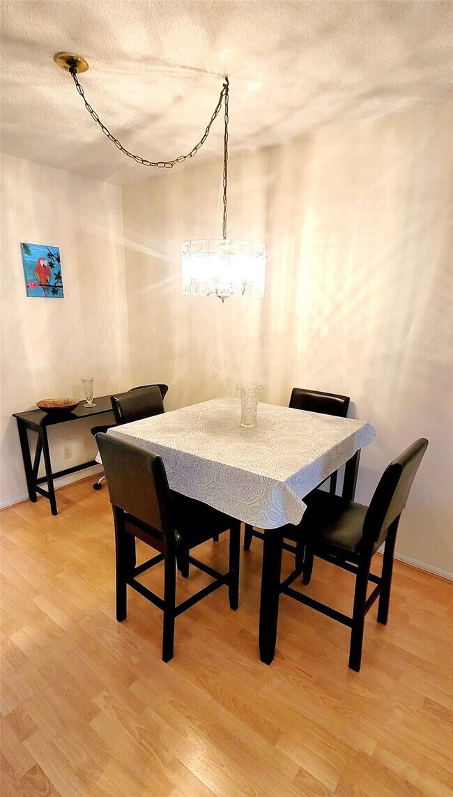 Building Photo - 2901 NW 47th Terrace