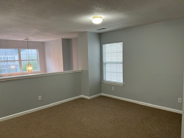 2nd Floor landing - 449 Gardners Cir