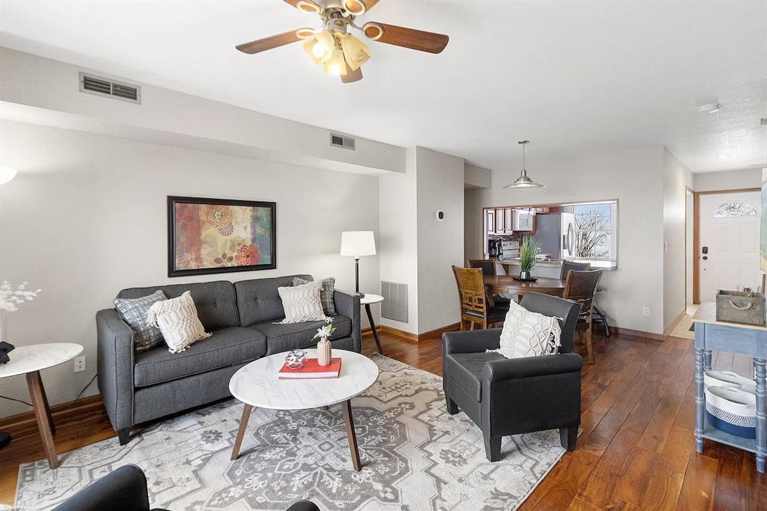 Building Photo - 12 Hannah Ln