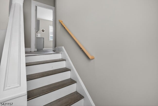 Building Photo - 378 Grand St