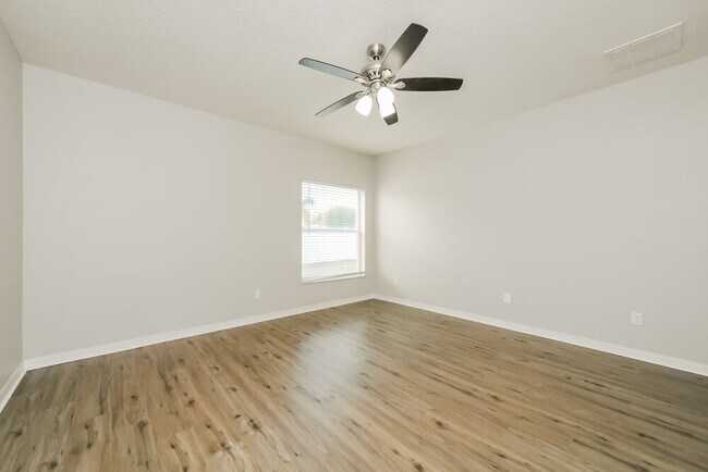 Building Photo - 3040 Morton Way