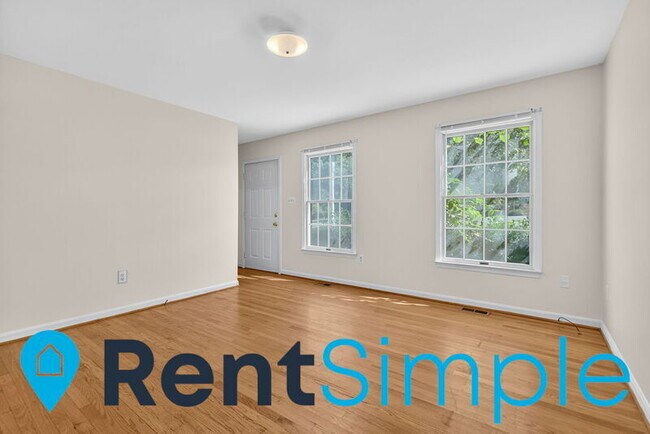 Building Photo - 300 N Rappahannock St