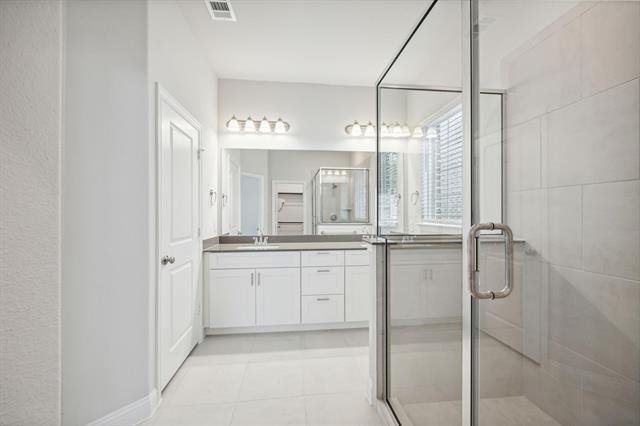 Building Photo - 4104 Kearsage Dr