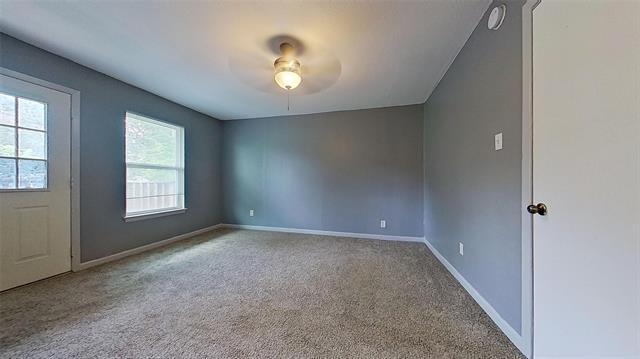 Building Photo - 6321 Walraven Cir