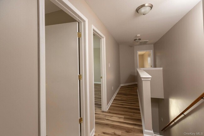 Building Photo - 1 Lexington Way