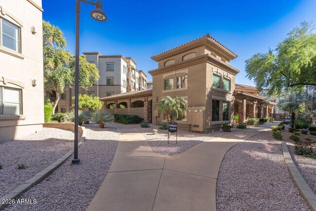 Building Photo - 5450 E Deer Valley Dr