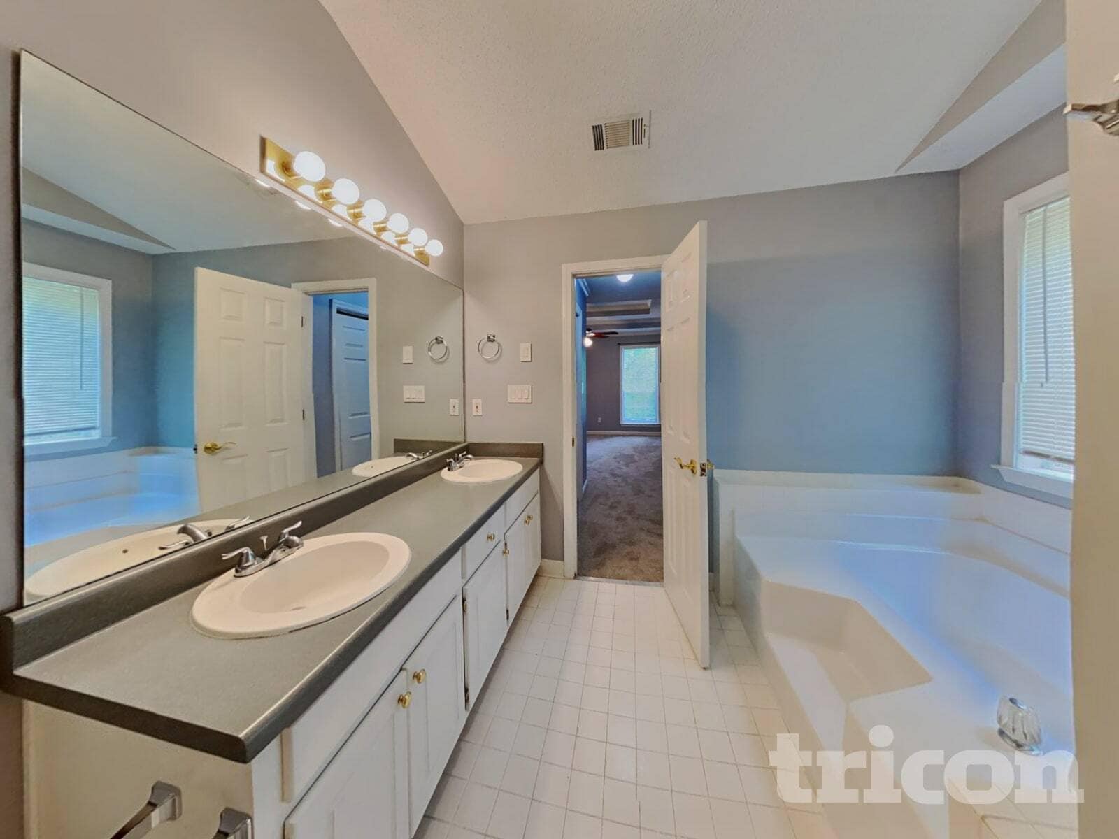 Building Photo - 184 Bradford Pl