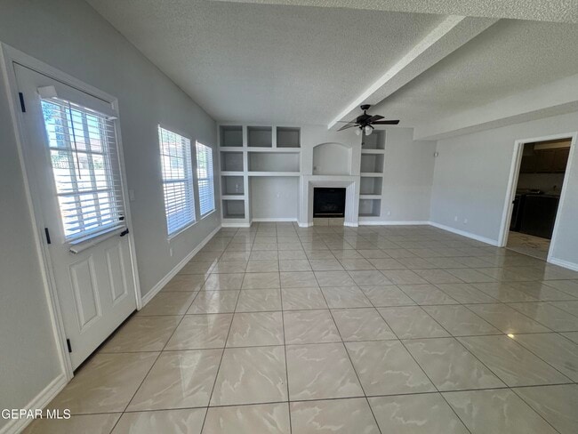 Building Photo - 485 Jeweled Mesa Ct