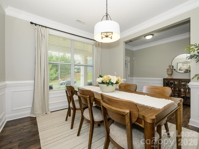 Building Photo - 3009 Lydney Cir