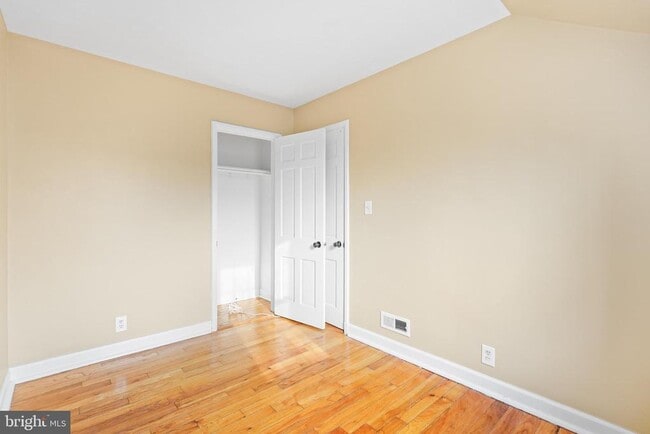 Building Photo - 3436 S Utah St