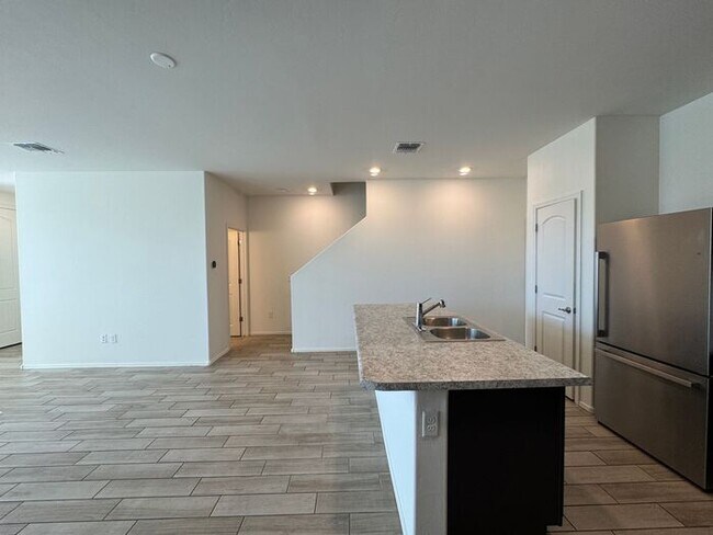 Building Photo - Welcome to this stunning 3Bdm, 2.5Ba, This two-story gem boasts a spacious layout! Must See!