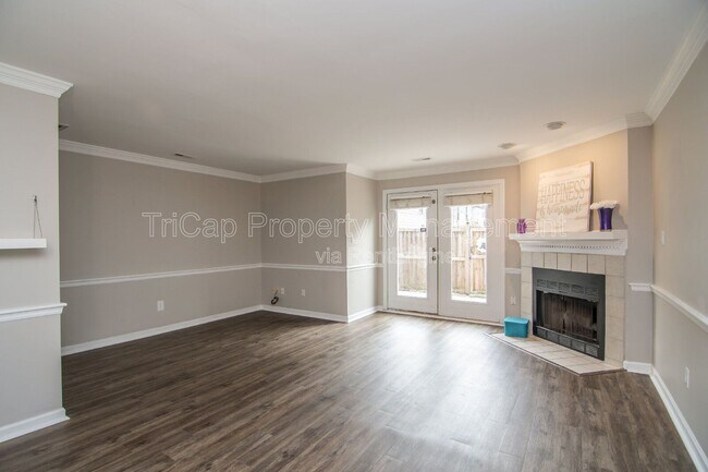 Building Photo - 1806 Township Cir