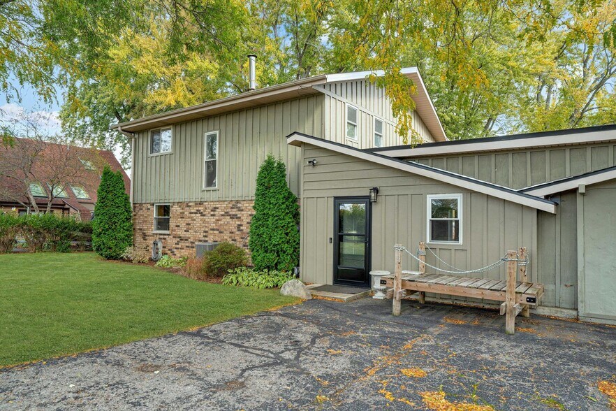 Building Photo - 7609 N Tichigan Rd
