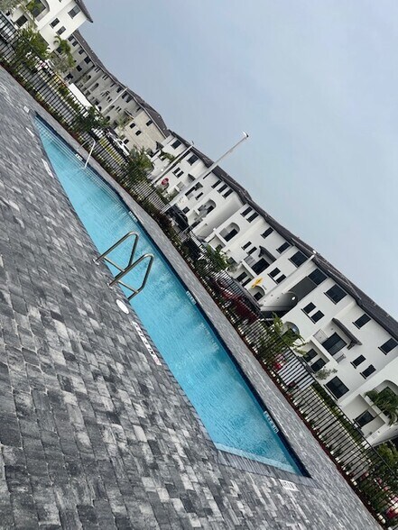 pool - 15650 SW 136th St