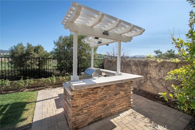 Building Photo - 26424 Township St