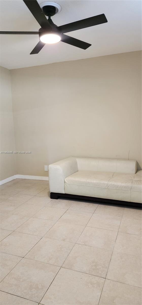 Building Photo - 1025 NW 3rd Ave