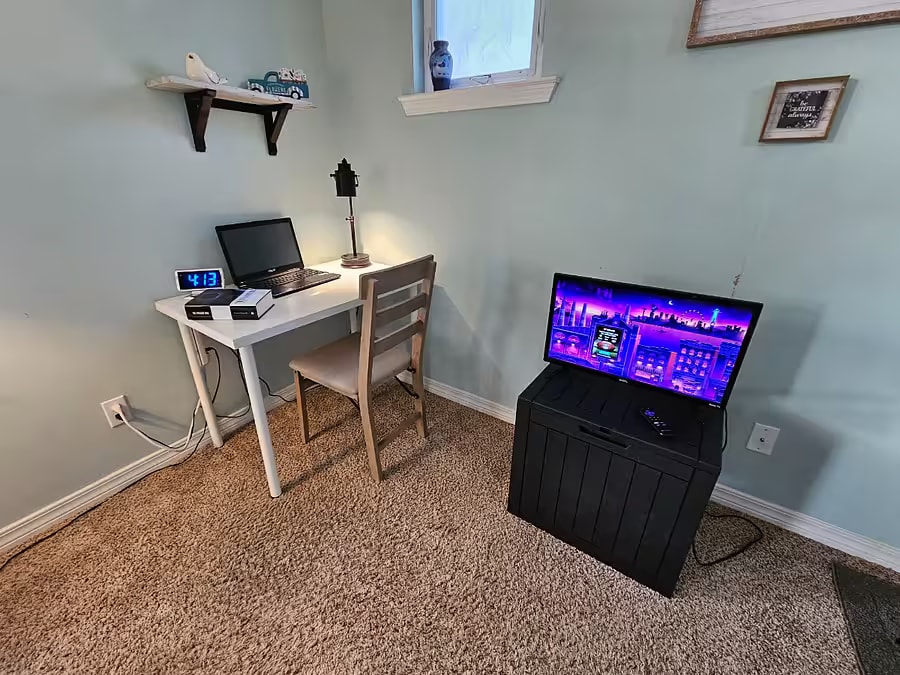 Building Photo - 208 Marlberry Trce