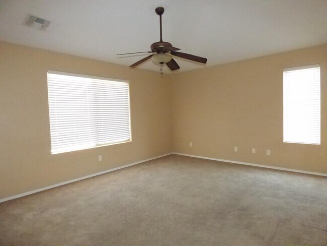 Building Photo - 14082 W Rosewood Dr