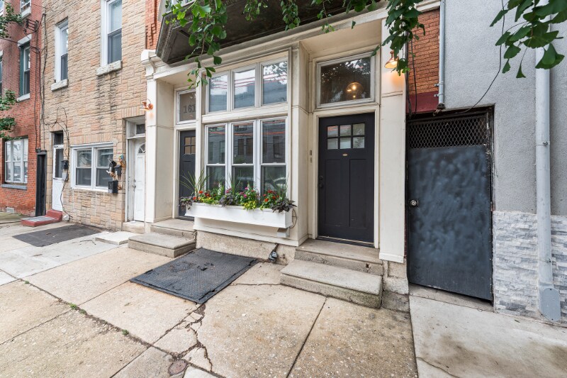 Building Photo - 1614 N 2nd St