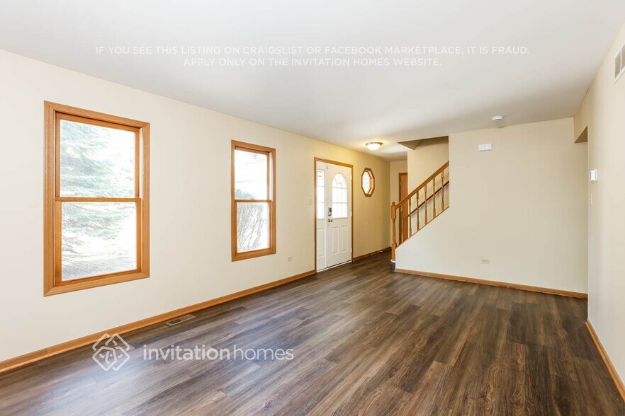Building Photo - 1714 Great Falls Dr
