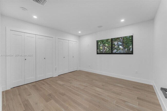 Building Photo - 7760 SW 125th Terrace