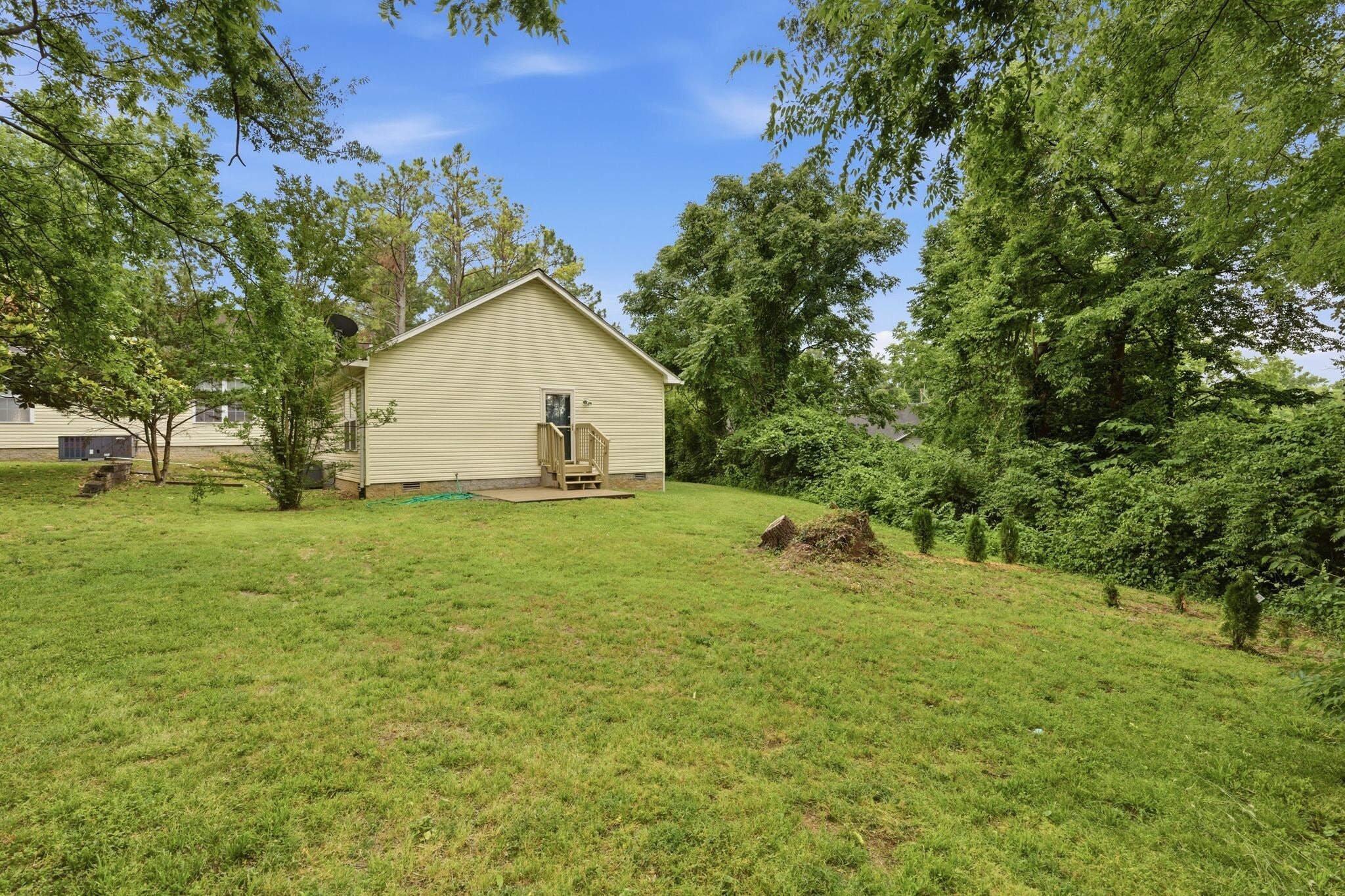 Building Photo - 2642 Hibbitts Rd