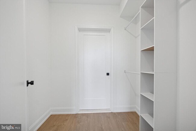Building Photo - 1614 Ridge Ave