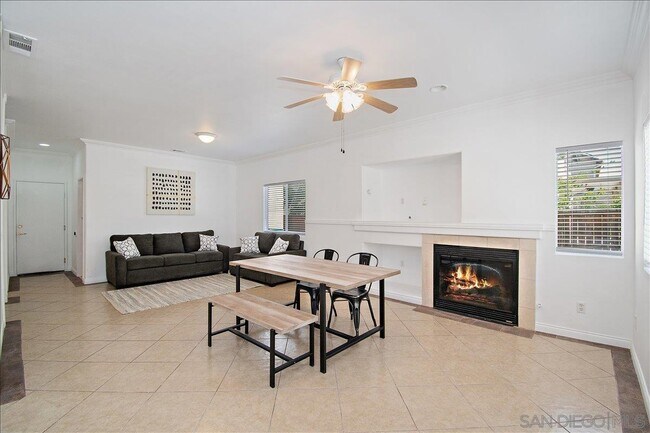 Building Photo - 39513 St Honore Dr
