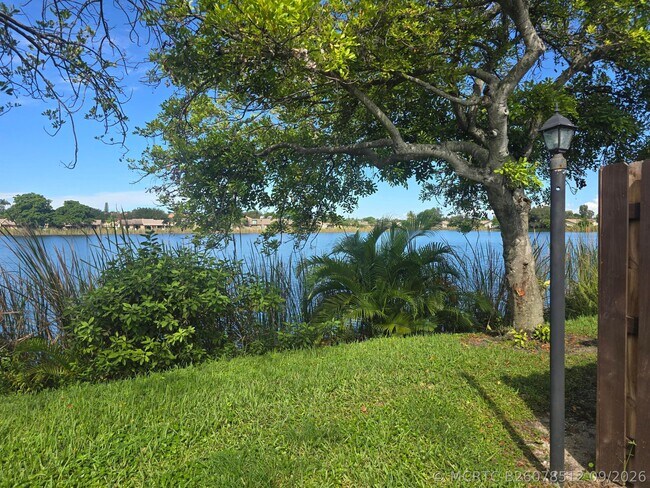 Building Photo - 3801 Waterview Cir