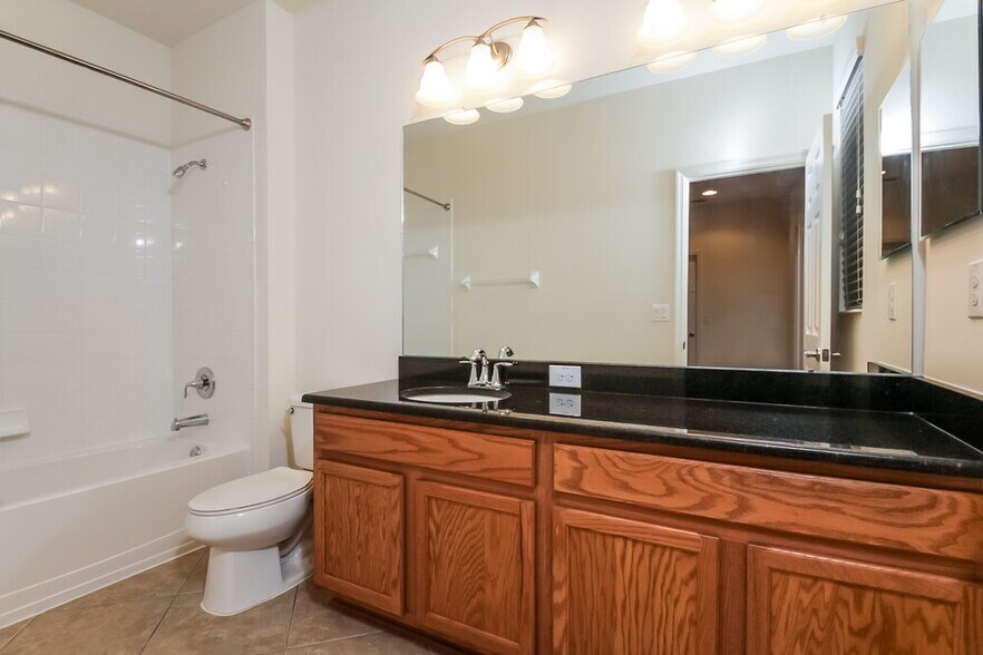 Building Photo - 8309 Deerland Bluff Ln