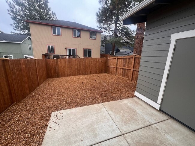 Building Photo - New Construction 3 Bedroom in NW Bend