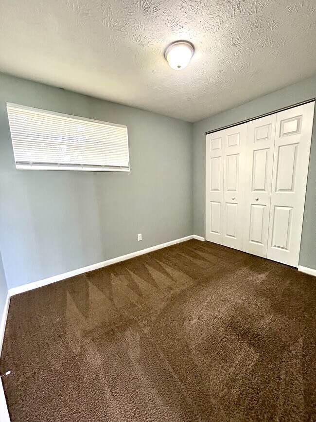 Building Photo - 361 Arora Blvd