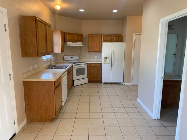 Building Photo - Spacious 3BR Two-Story Near Lackland AFB with Fenced Backyard