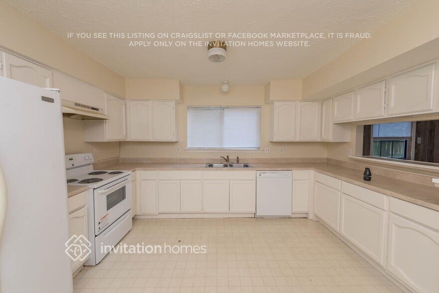 Building Photo - 4402 Dawn Creek Ln