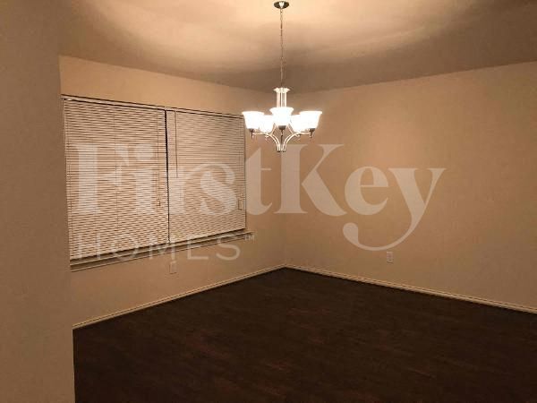 Building Photo - 1218 Jewel Ln