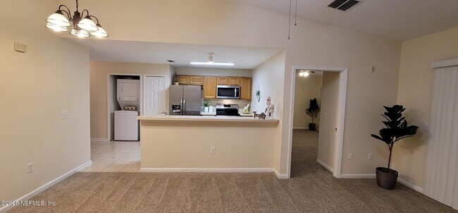 Building Photo - 6076 Maggies Cir