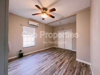 Building Photo - 9140 Sailfish Dr