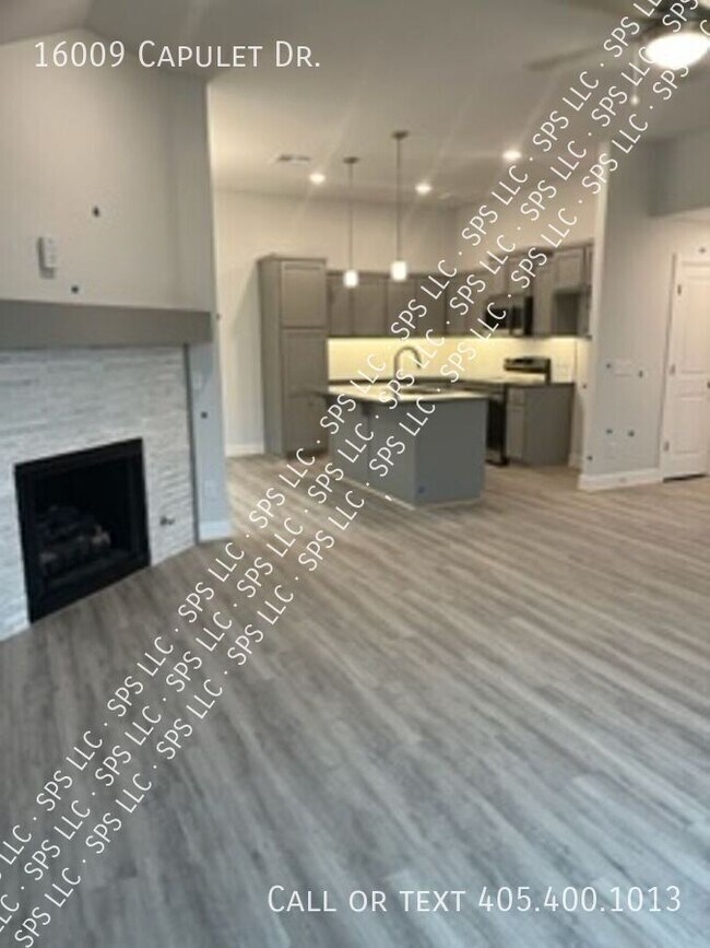Building Photo - 16009 Capulet Dr