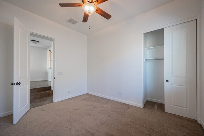 Building Photo - 12746 W Colter St