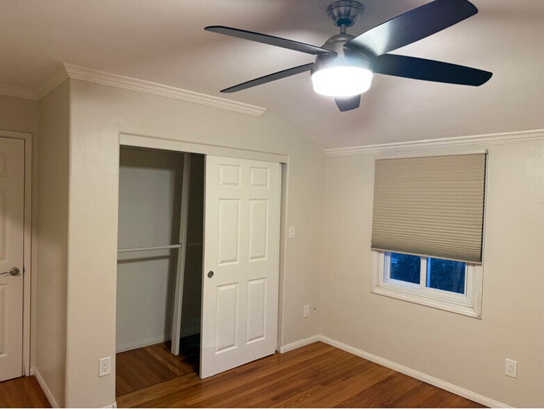 Building Photo - 5535 Forbes Ave