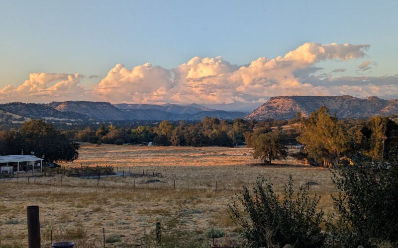 Enjoy Country Living - 26178 Whispering Oak Ln