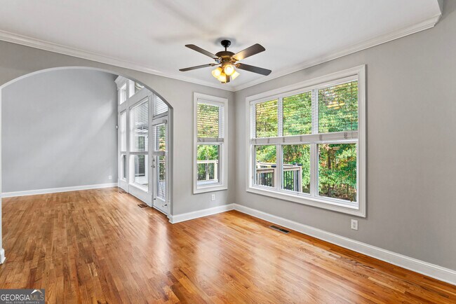 Building Photo - 147 Bayberry Hls