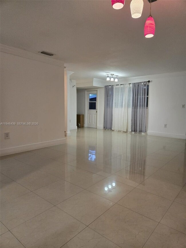 Building Photo - 19740 Cypress Ct E