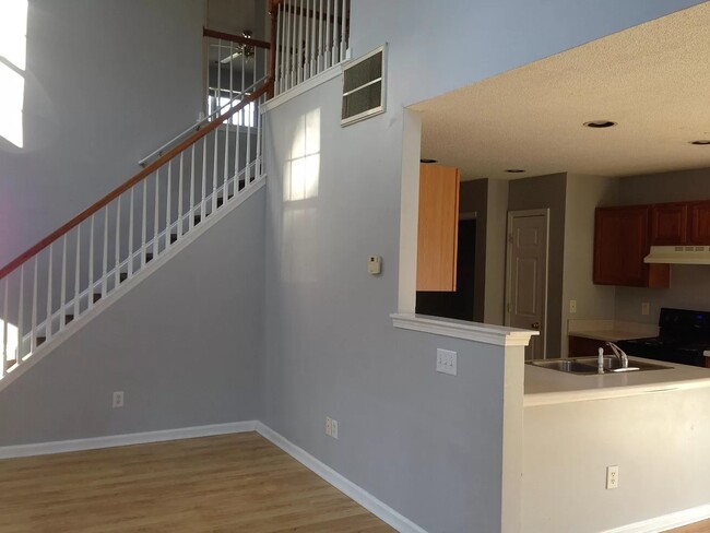 Building Photo - 9124 Shallcross Way