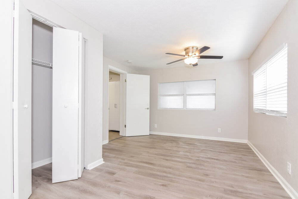 Building Photo - 1809 E Sitka St